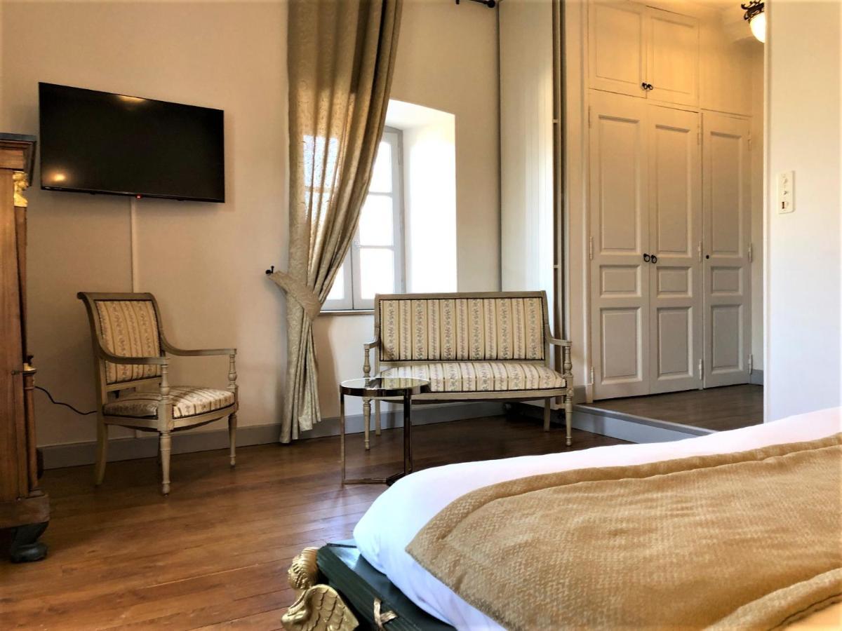 Domaine De Monplaisir Bed & Breakfast Caylus Exterior photo