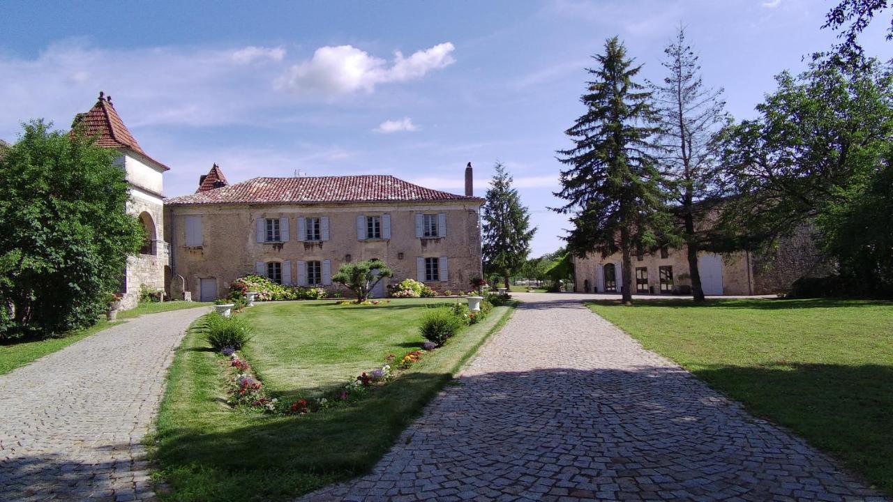 Domaine De Monplaisir Bed & Breakfast Caylus Exterior photo