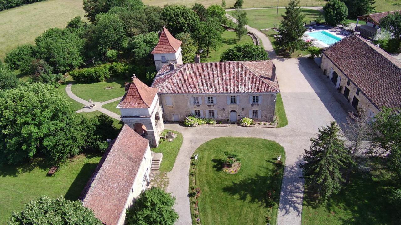Domaine De Monplaisir Bed & Breakfast Caylus Exterior photo
